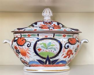 Antique Japanese Imari Tureen. Measures 15" W x 11" H. Repaired. 