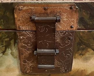 Antique Hand-Painted Bucolic Equestrian Scene Chest with Glass Top on Stand. Measures 28" W x 19" D x 13.5" H without Stand. Photo 5 of 6. 