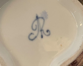 Lidded Victorian Porcelain Jar & Pin Tray. Photo 3 of 3. 