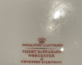 Royal Porcelain Works, Flight, Barr & Barr China - Set of 18 Luncheon Plates. Photo 2 of 2. 