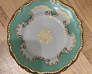 Royal Porcelain Works, Flight, Barr & Barr China - Set of 18 Luncheon Plates. Photo 1 of 2. 