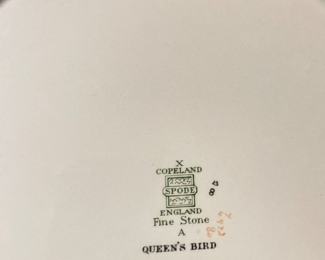 Copeland Spode Queen's Bird Vegetable Servers - 2 Available. Photo 3 of 3. 