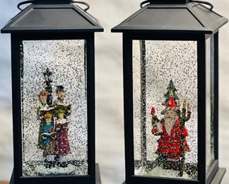 CHRISTMAS LIGHTED SNOW GLOBE W/ SWIRLING GLITTER