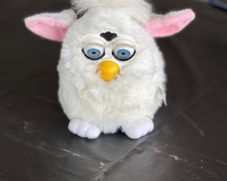 VINTAGE PINK WHITE FURBY 1990'S 