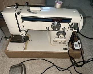 Vintage Model 8058 sewing machine 
