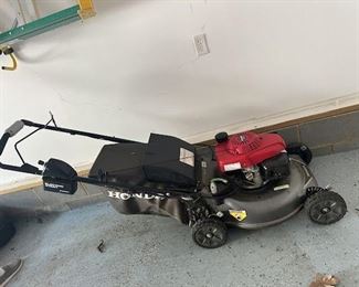 Honda lawnmower 