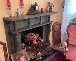 Blue slate mantle, you must remove it, bring help to lift and uninstall!