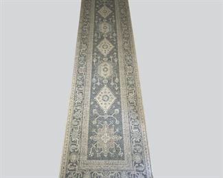 Ruggable Brand Runner  In Cambria Abalone Pattern