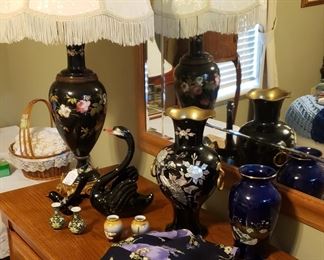 Antique Porcelain floral lamp w/fringed shade, accessories