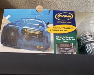 Self powered and solar radio