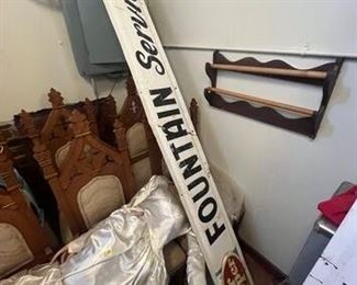 FOUNTAIN SERVICE DR PEPPER SIGN