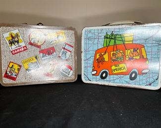 2 VTG US & World Travel Metal Lunch Boxes