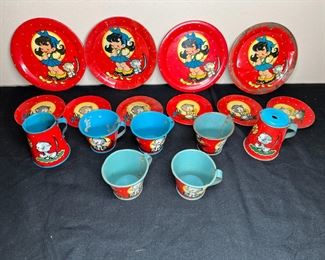 VTG Ohio Art Tin "Elaine Cat & Girl" Tea Set