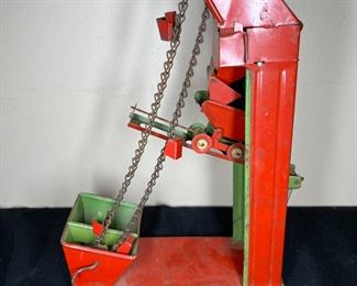 Wolverine Tin Litho Sand Elevator Bucket Loader