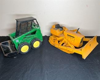 Two 1:16 scale ERTL John Deere Die Cast Tractors
