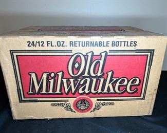 VTG Old Milwaukee 24 CT Original Cardboard Case