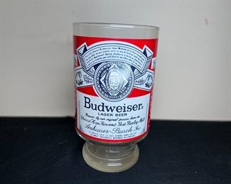 Bud Light Lamp & 5 Budweiser Glasses