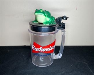 Bud Light Lamp & 5 Budweiser Glasses