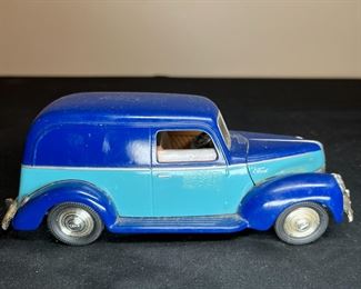 3 Vintage Coin Banks Texaco & Mountain Dew