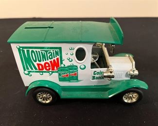 3 Vintage Coin Banks Texaco & Mountain Dew