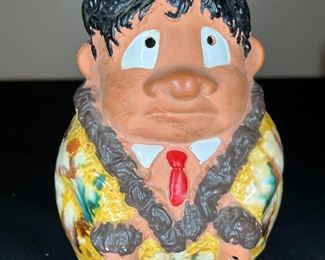 4 VIntage Ceramic & Resin Banks