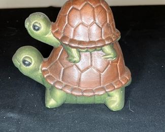 4 VIntage Ceramic & Resin Banks