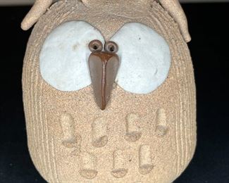 4 VIntage Ceramic & Resin Banks