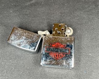 Winston No Bull & Harley Davidson Lighters