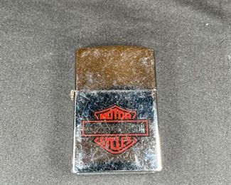 Winston No Bull & Harley Davidson Lighters
