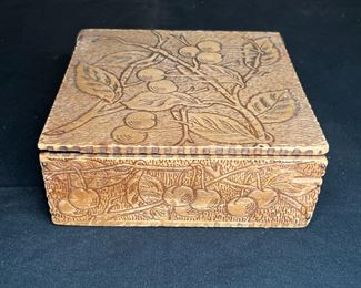 Antique Wizard F. Grammes & Sons Box