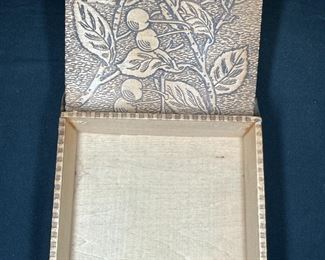 Antique Wizard F. Grammes & Sons Box