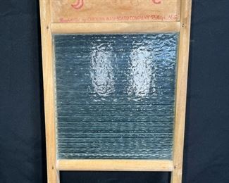 Vtg Two in One Glass Washboard No.80