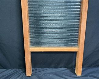 Vintage Atlantic No 510 Glass Washboard