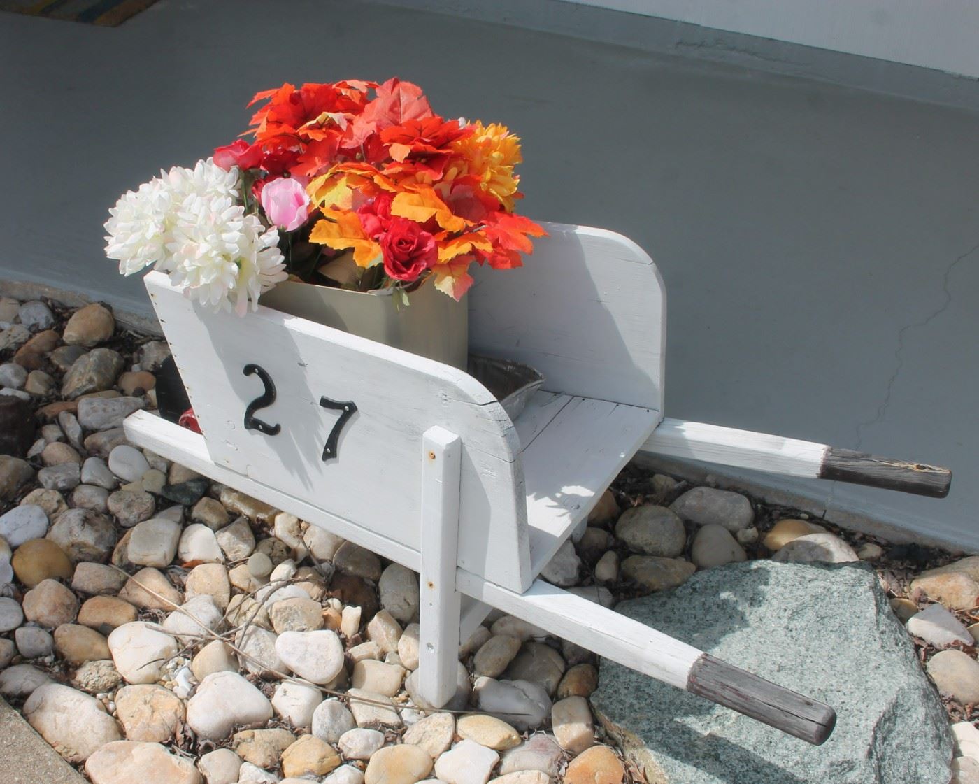 SKIPPERS COVE WARETOWN NJ ONE DAY ESTATE SALE starts on 7/14/2023