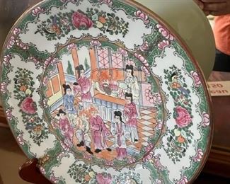 Vintage rose medallion design porcelain oriental plate.