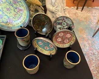 Japanese porcelain mini bowls.
