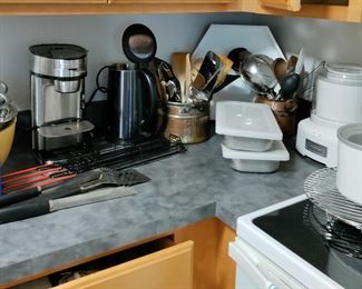 Counter top Kitchen items