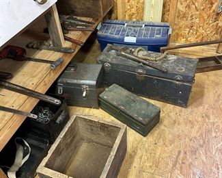 tool boxes 