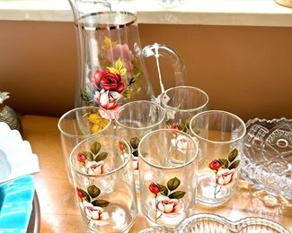 rose and gold pitcher and glasses 