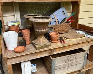 potting bench 