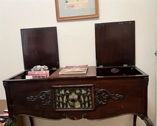 Cabinet (used to hold a record player