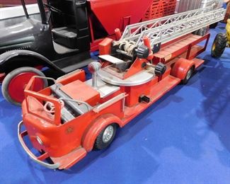 Doepke Model Fire Truck
