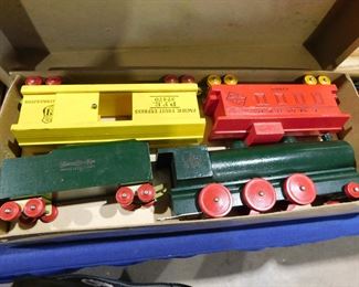 Pacific Fast Freight Train set