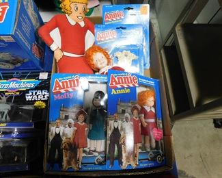 Annie collectibles dolls and clothing
