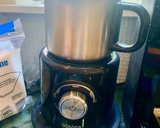 Souvia Automatic Milk Frother Machine