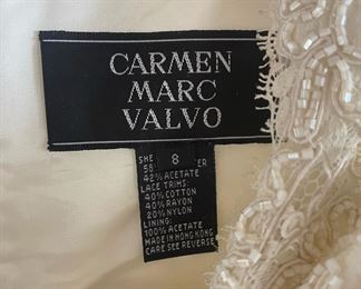 Carmen Marc Valvo White beaded Lace and Black Size 8