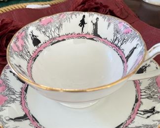 Paragon "Silhouette" Fine Bone China English Tea Cup & Saucer
