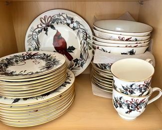 Lenox Winter Greetings Chickadee Dinnerware Set