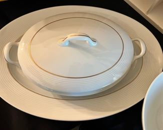 Porcelaine Lafarge Limoges - Serving Platter, Covered Serving Dish