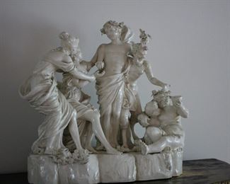 Early 19thc Capodimonte white majolica figural group